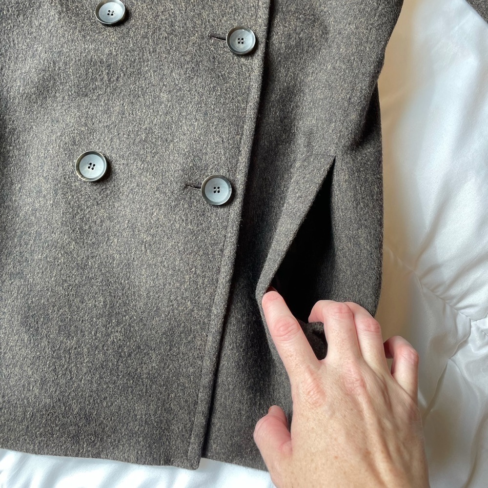AKRIS PUNTO Wool Angora blend Brown Double Breasted Coat size 4 - Picture 10 of 15